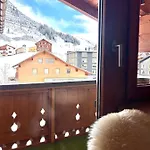 Haus Wallis By Stayfritz - Ski-in Ski-out 'garni' Am Arlberg Oda ve Kahvaltı Warth (Vorarlberg)