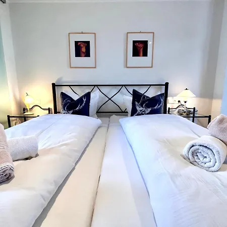 Haus Wallis By Stayfritz - Ski-in Ski-out 'garni' Am Arlberg