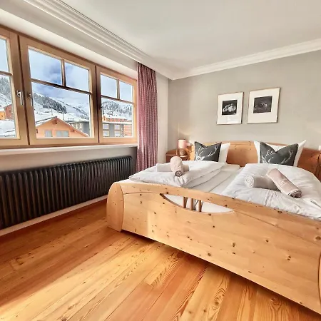 Haus Wallis By Stayfritz - Ski-in Ski-out 'garni' Am Arlberg Bed & Breakfast 3*