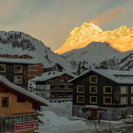 Bed & Breakfast Haus Wallis By Stayfritz - Ski-in Ski-out 'garni' Am Arlberg 3*