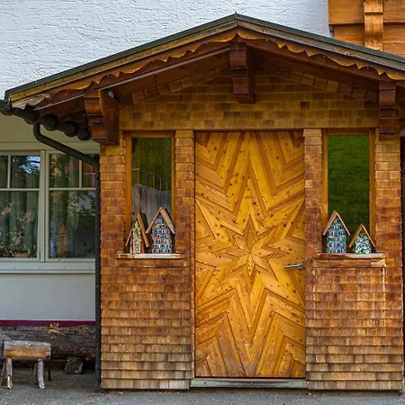 فندق مبيت وإفطار Haus Wallis By Stayfritz - Ski-in Ski-out 'garni' Am Arlberg Warth (Vorarlberg)
