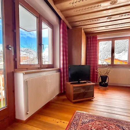 Haus Wallis By Stayfritz - Ski-in Ski-out 'garni' Am Arlberg Oda ve Kahvaltı