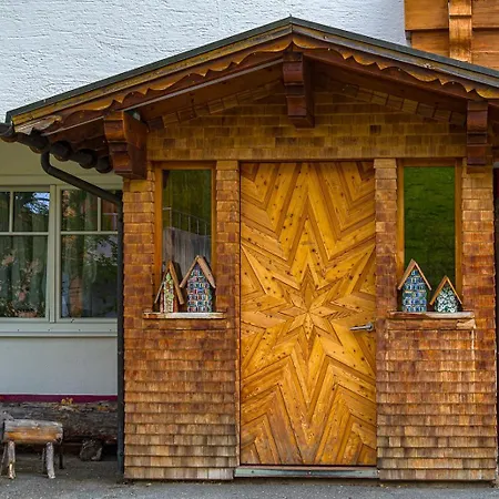 Haus Wallis By Stayfritz - Ski-in Ski-out 'garni' Am Arlberg 3*