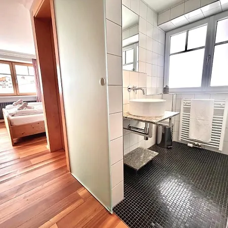 Haus Wallis By Stayfritz - Ski-in Ski-out 'garni' Am Arlberg Bed & Breakfast