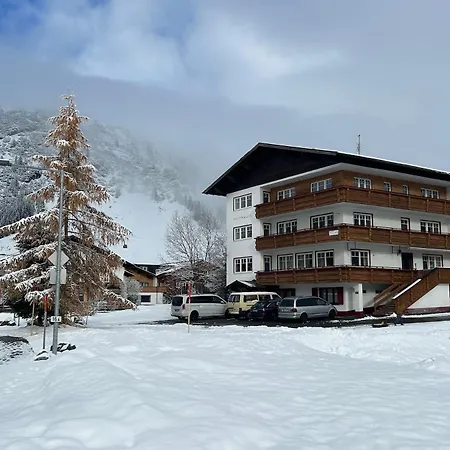 Haus Wallis By Stayfritz - Ski-in Ski-out 'garni' Am Arlberg Warth (Vorarlberg)